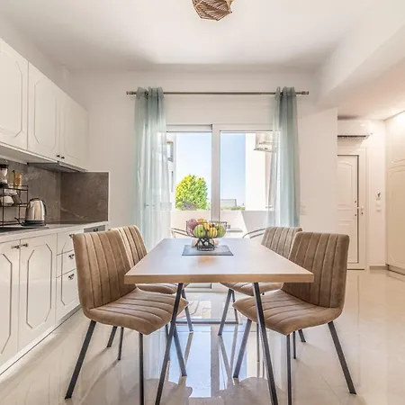 Elegant Suite 3 Near The Beach Gazi Exterior foto