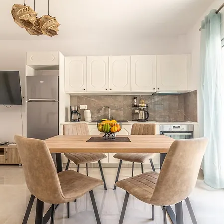 Elegant Suite 3 Near The Beach Gazi Exterior foto